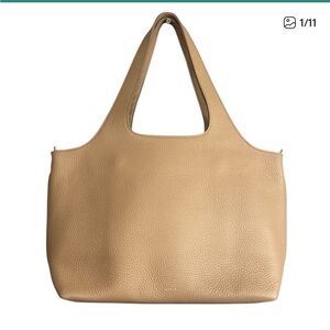 CUYANA NWOT  16” system laptop leather tote bag purse cappuccino